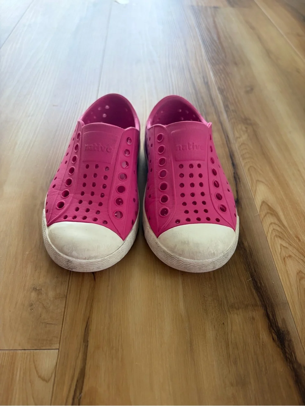 Native kids Jefferson water friendly slip on sneaker